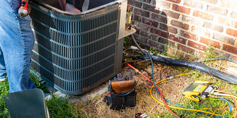 Air Conditioning Repair: When to Call a Professional 